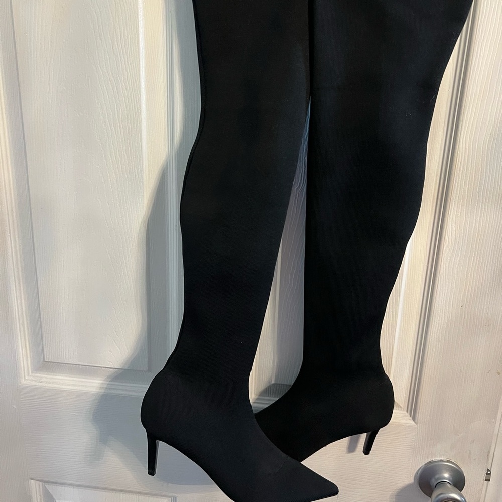 Tony Bianco Black Heeled Boots - Picture 3 of 6